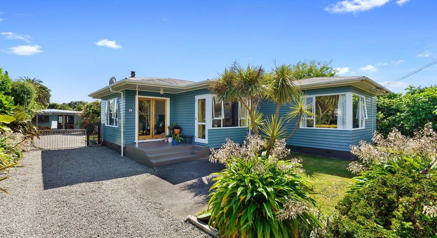  at 32 Kiharoa Street, Otaki Beach, Otaki