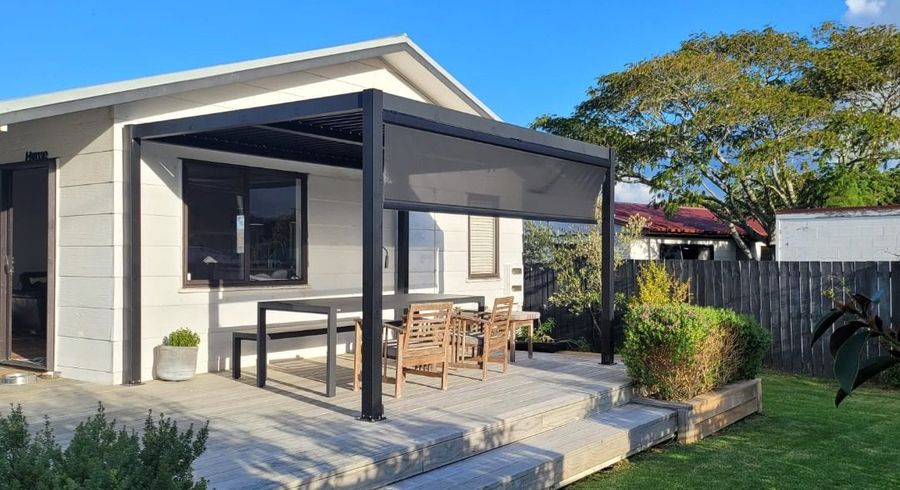  at 158 Bruce McLaren Road, Henderson, Waitakere City, Auckland