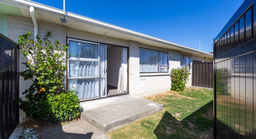  at 2/408 Mclean Street, Saint Leonards, Hastings
