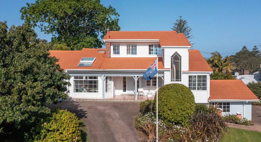  at 111 Deep Creek Road, Torbay, Auckland