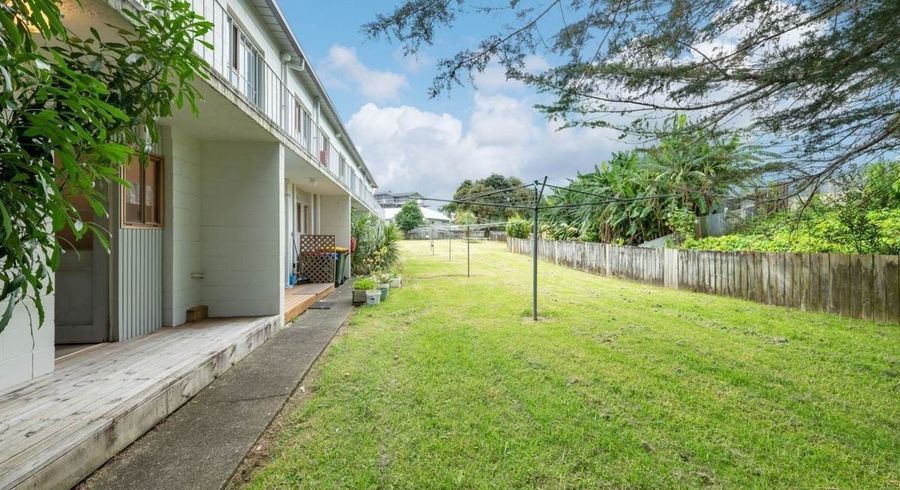  at 5/27 St Georges Road, Avondale, Auckland City, Auckland