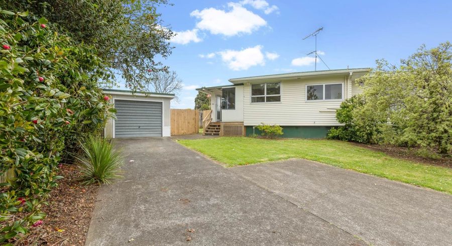  at 2/20 Parry Road, Mount Wellington, Auckland City, Auckland
