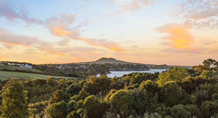  at 49 Charles Dickens Drive, Mellons Bay, Auckland