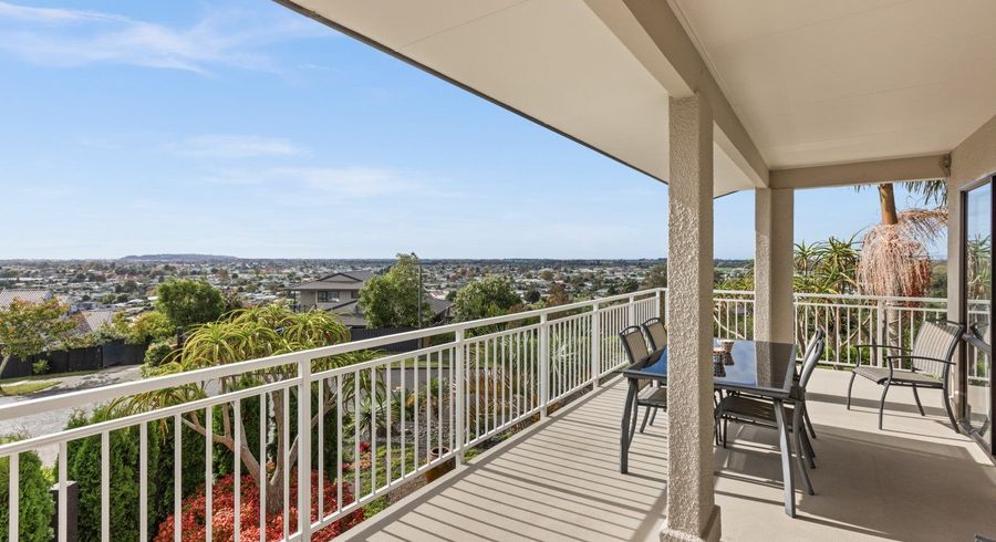  at 58 Churchill Drive, Taradale, Napier