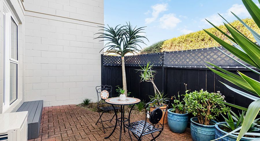  at 88D Aroha Avenue, Sandringham, Auckland