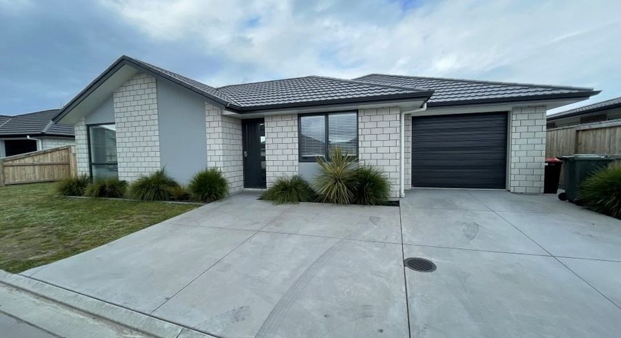  at 6 Mercury Lane, Papamoa