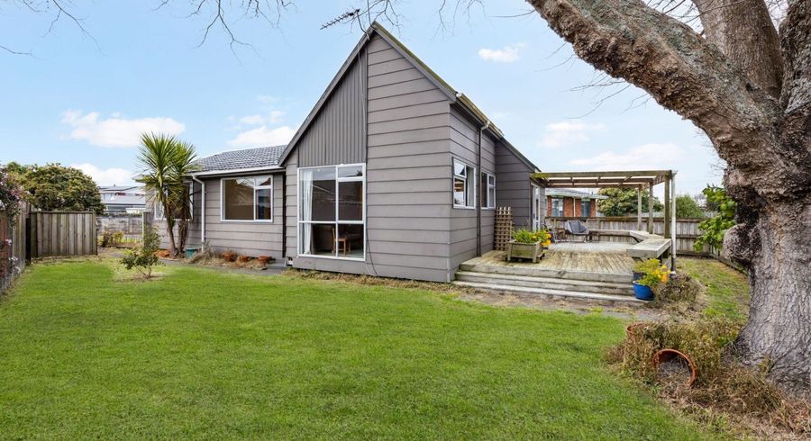  at 19 Morrow Avenue, Saint Andrews, Hamilton, Waikato