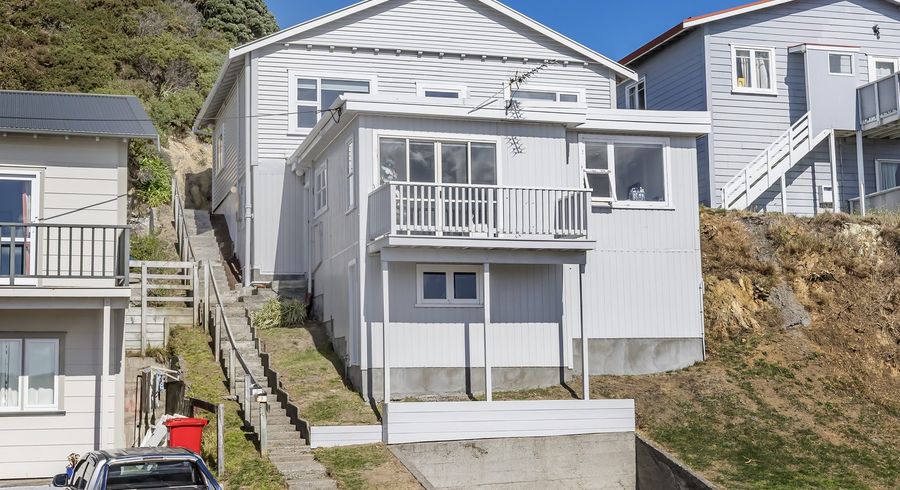  at 204 Rongotai Road, Kilbirnie, Wellington, Wellington