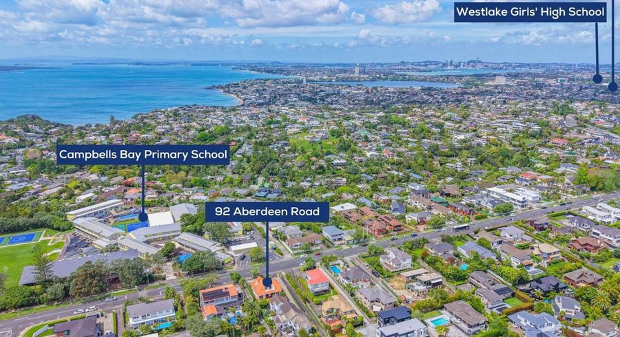  at 92 Aberdeen Road, Campbells Bay, North Shore City, Auckland