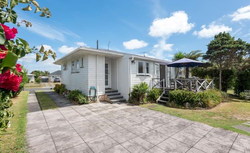  at 26 Awatere Street, Clover Park, Auckland