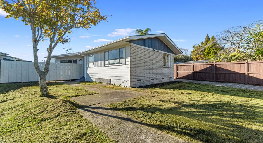  at 4 Craig Place, Fairview Downs, Hamilton, Waikato
