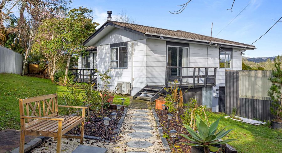  at 5 Wallace Road, Ranui, Waitakere City, Auckland