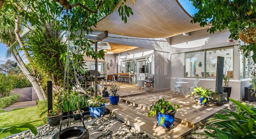  at 1/171 Riddell Road, Glendowie, Auckland
