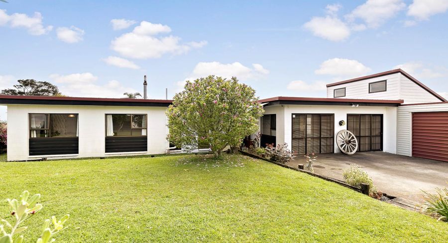  at 125 Red Hills Road, Henderson