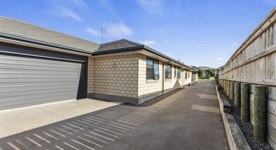  at 7 Penetaka Heights, Pyes Pa, Tauranga