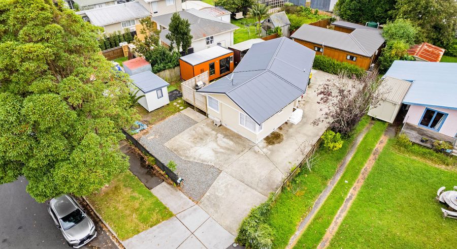  at 24 Howard Hunter Avenue, Saint Johns, Auckland