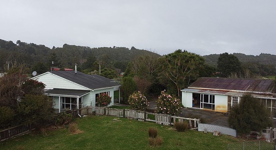  at 30 Old School Road, Awatuna, Hokitika