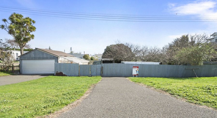  at 14 Howe Street, Foxton, Horowhenua, Manawatu / Whanganui