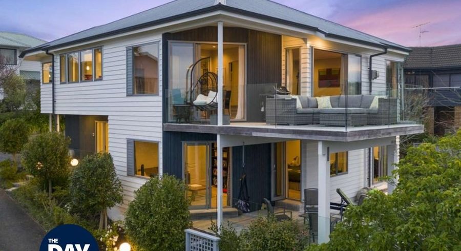  at 1/60 Penzance Road, Mairangi Bay, North Shore City, Auckland