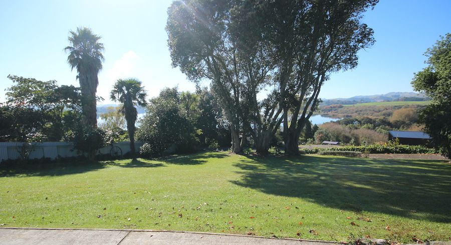  at 73 Weavers Crossing Road, Huntly