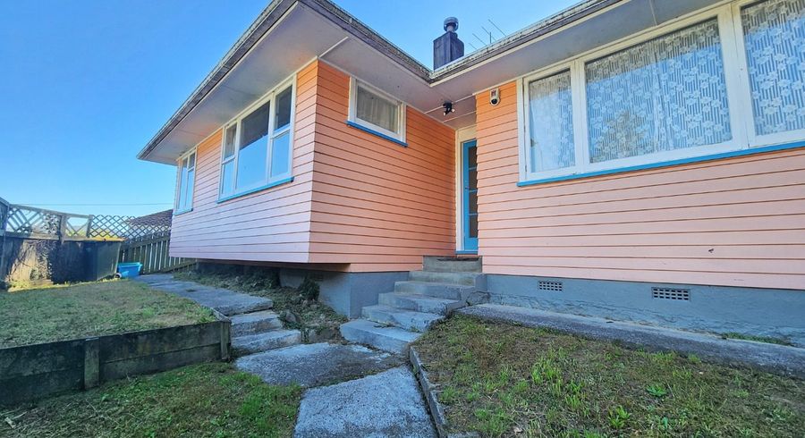  at 14 Thomson Grove, Stokes Valley, Lower Hutt, Wellington