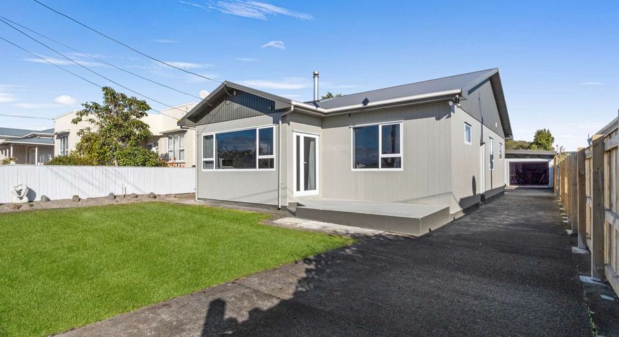  at 45 Moana Street, Whanganui East, Whanganui, Manawatu / Whanganui