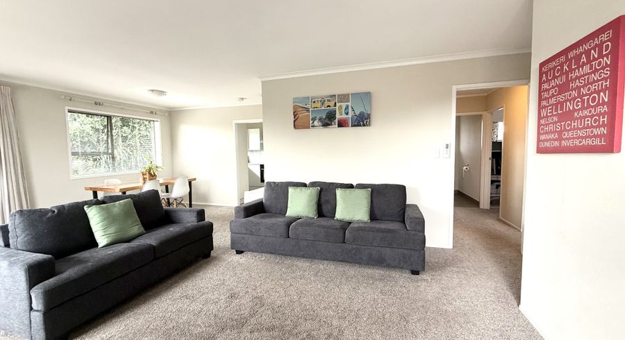  at 2/27 Rapallo Road, Farm Cove, Manukau City, Auckland