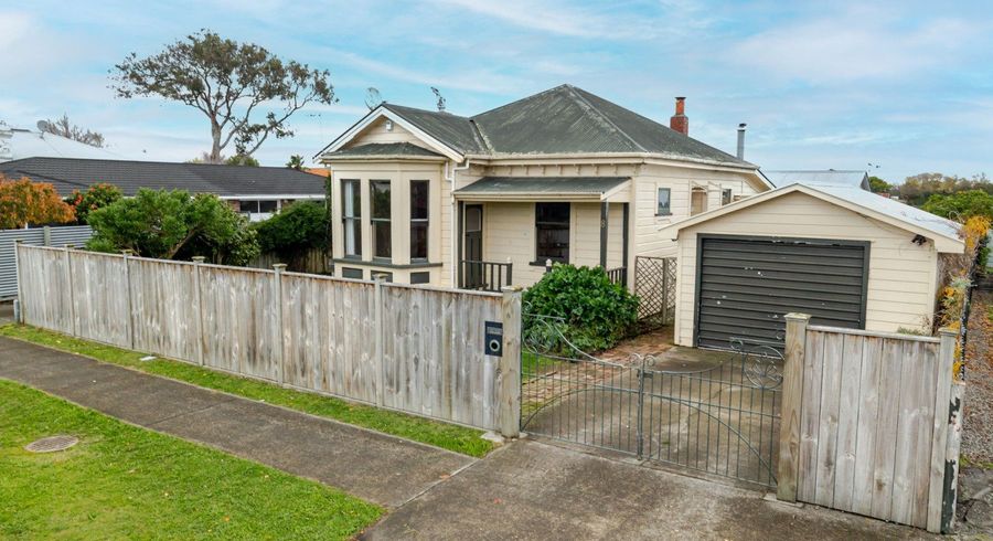  at 8 Millar Street, Terrace End, Palmerston North, Manawatu / Whanganui