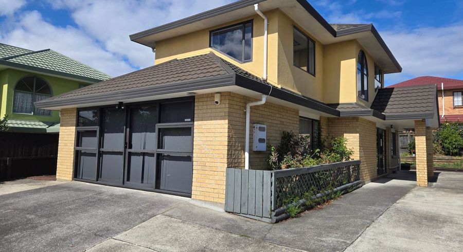 at 5 Mangarata Avenue, Papatoetoe, Manukau City, Auckland