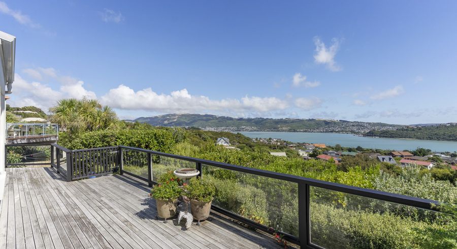  at 9 Cromarty Place, Papakowhai, Porirua, Wellington