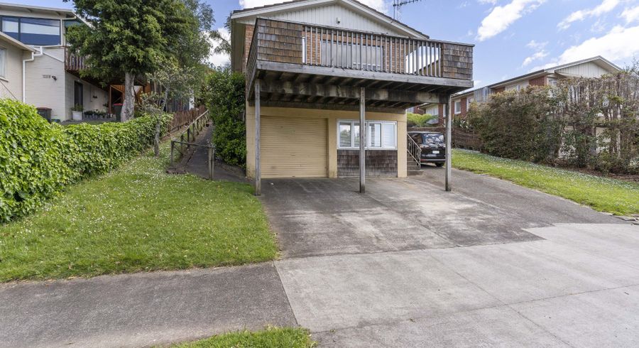  at 1/25 Simkin Avenue, Saint Johns, Auckland City, Auckland