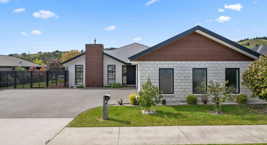  at 17 Mcnabb Place, Witherlea, Blenheim