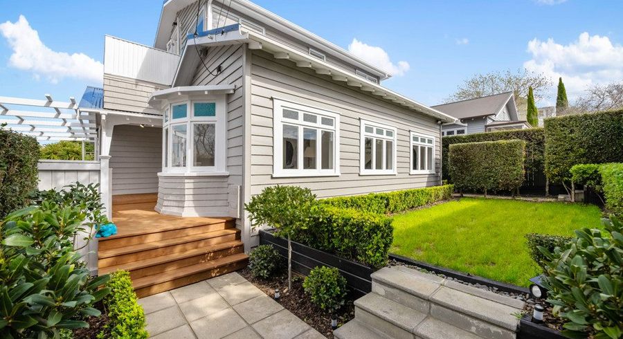  at 131 Bassett Road, Remuera, Auckland City, Auckland