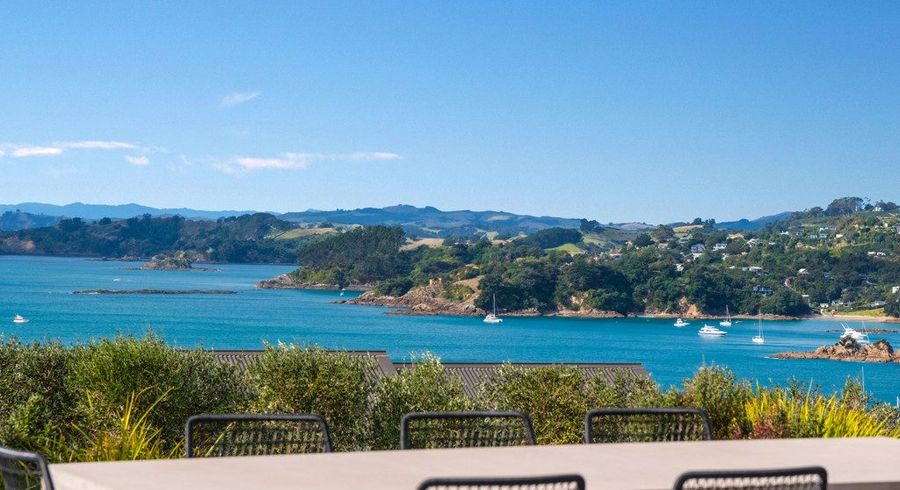  at 39 Tiri Road, Oneroa, Waiheke Island