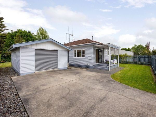  at 16A Bains Avenue, Hamilton East, Hamilton