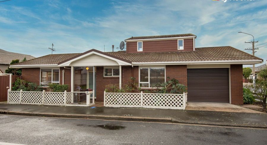  at 86 Bay View Road, South Dunedin, Dunedin