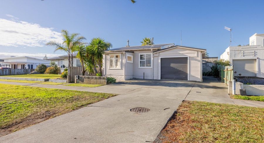  at 9 Pukeko Place, Westshore, Napier, Hawke's Bay