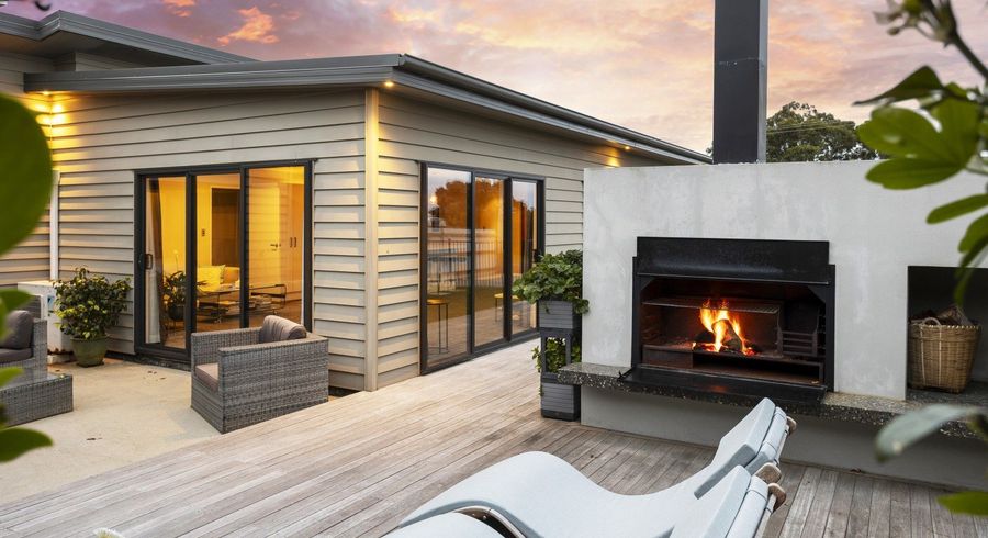  at 32a Bath Street, Brighton, Dunedin, Otago