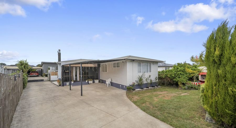  at 116 Gloucester Road, Manurewa, Manukau City, Auckland