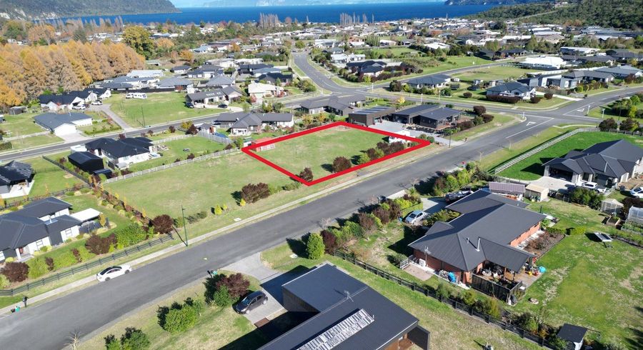  at 4 Lancewood Way, Kinloch, Taupo, Waikato