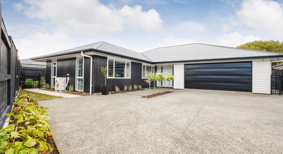  at 24 Freedom Drive, Kelvin Grove, Palmerston North