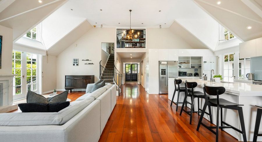  at 5A Raroa Road, Kelburn, Wellington, Wellington