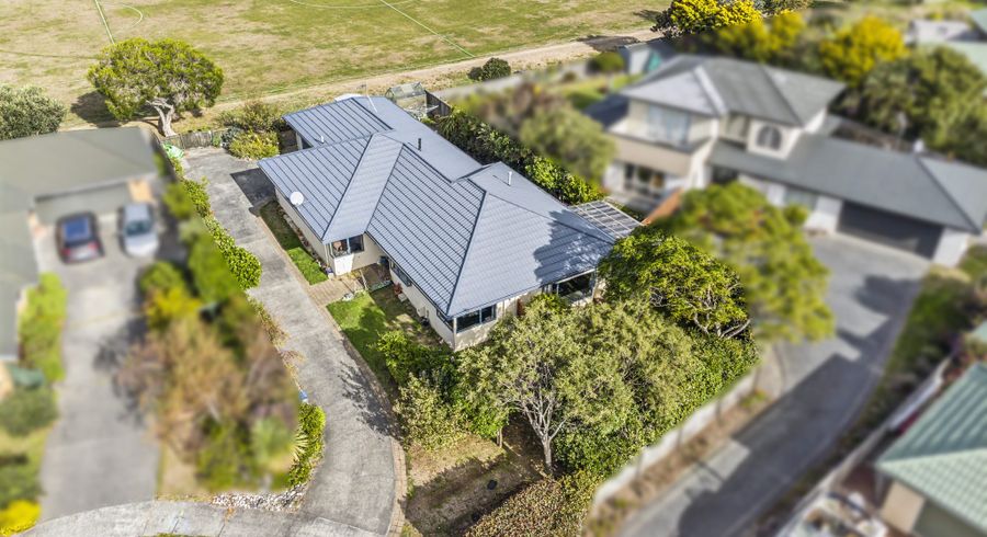  at 8 Leigh Place, Paraparaumu Beach, Kapiti Coast, Wellington
