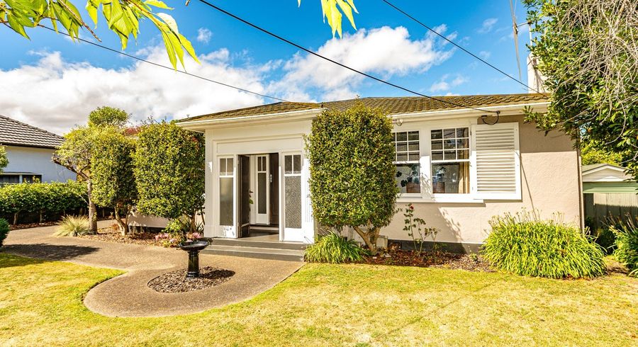  at 17 Tarata Street, Saint Johns Hill, Whanganui