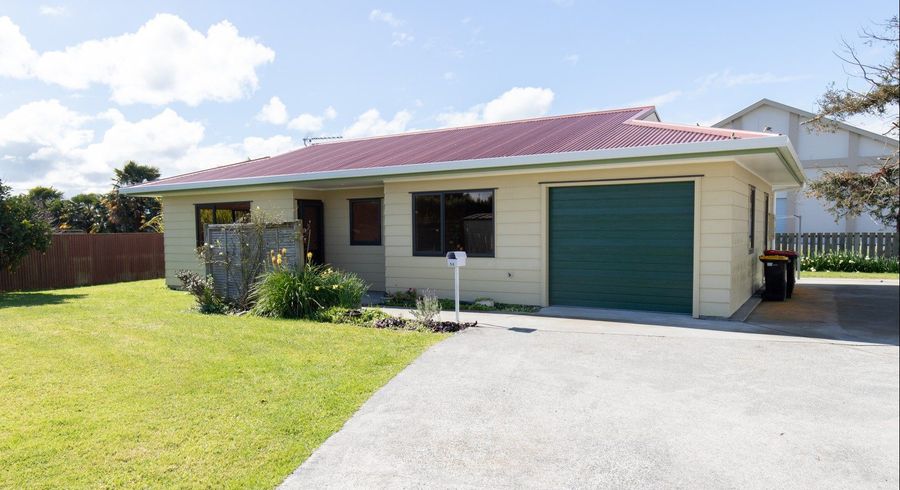  at 5B Hale Place, Ngatea, Hauraki, Waikato