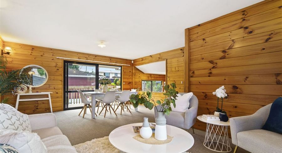  at 11A Sunhaven Drive, Glenfield, North Shore City, Auckland