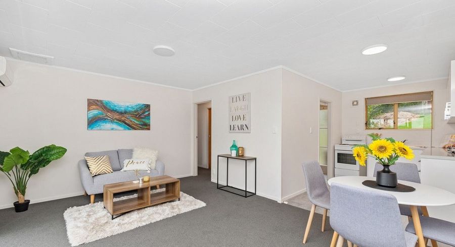  at 19A Kemp Road, Massey, Waitakere City, Auckland