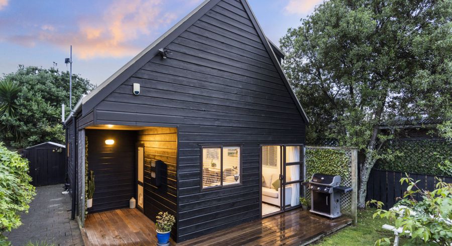  at 52B Oakley Avenue, Waterview, Auckland