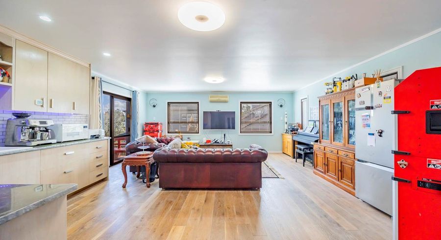  at 1375 Dominion Road Extension, Mount Roskill, Auckland City, Auckland