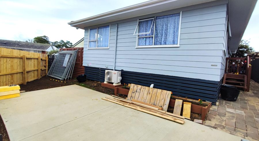  at 1 Auster Place, Mangere, Manukau City, Auckland